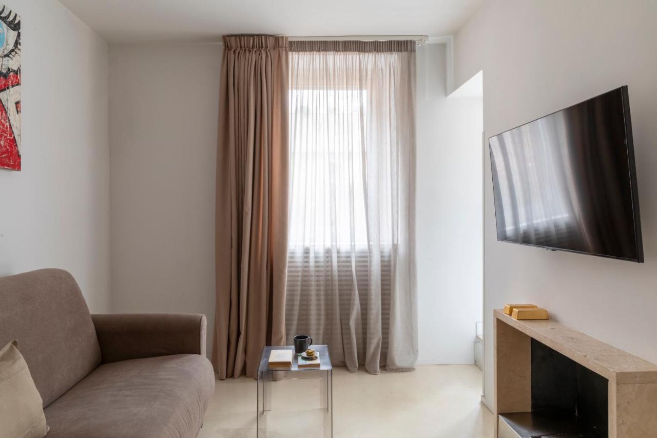 Vittoria Apartment Bdb, Rome